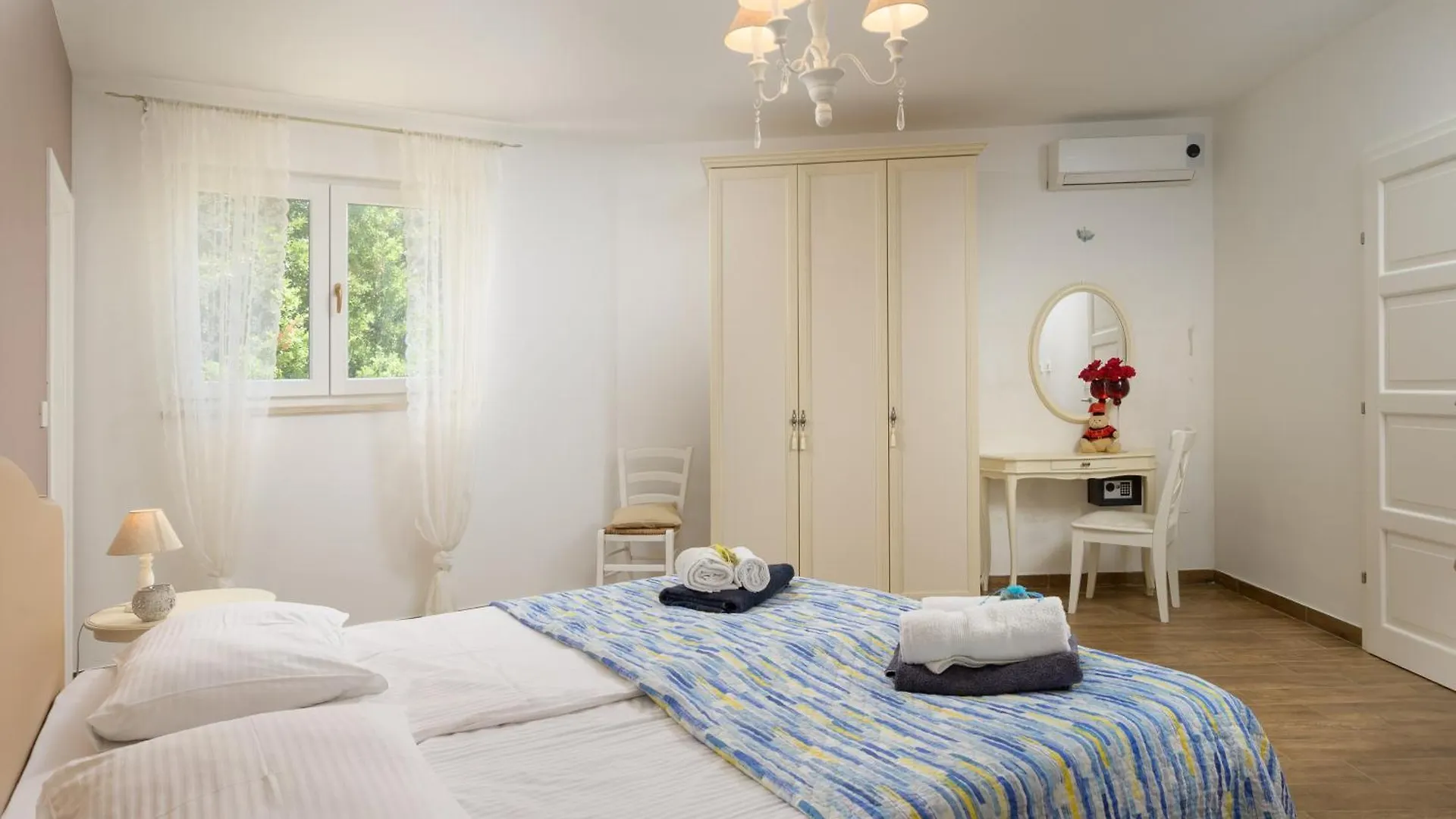 Villa Tartufo With Sauna By Istrialux Sivati